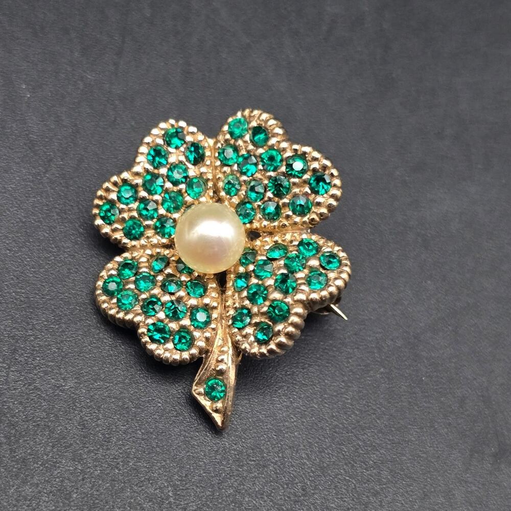 Vintage Ciner Green Rhinestone Shamrock Brooch Four Leaf Clover Irish